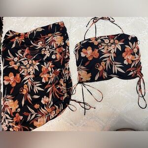 Leyden Black and Orange Floral Set
